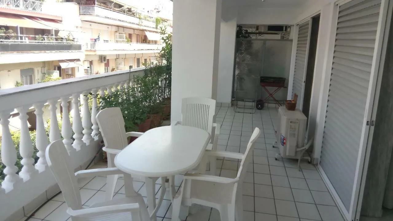 Apartment With Many Books Thessaloniki